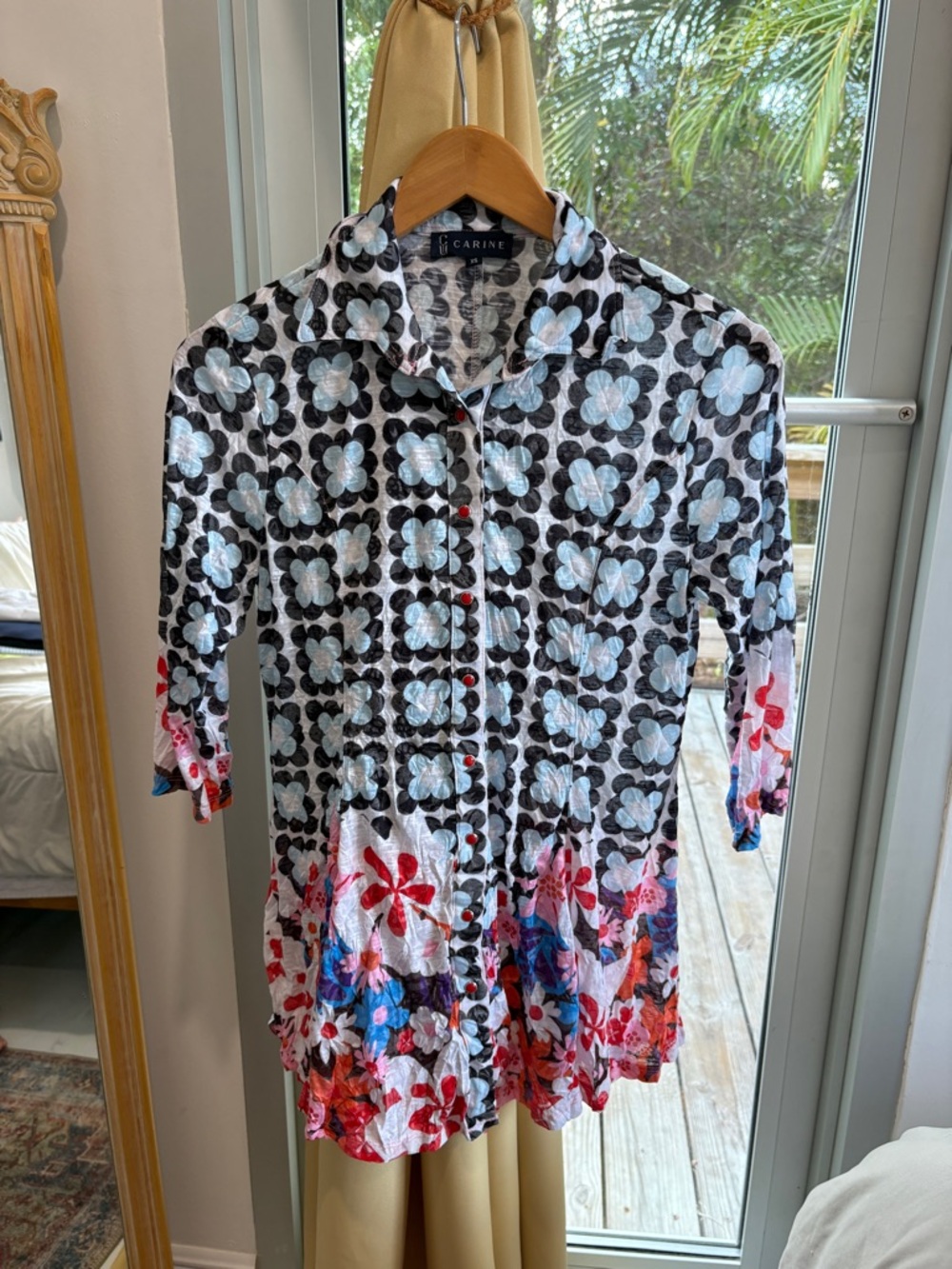 Carine Crinkle 3/4 Sleeve Top Floral Border Print Women's XS